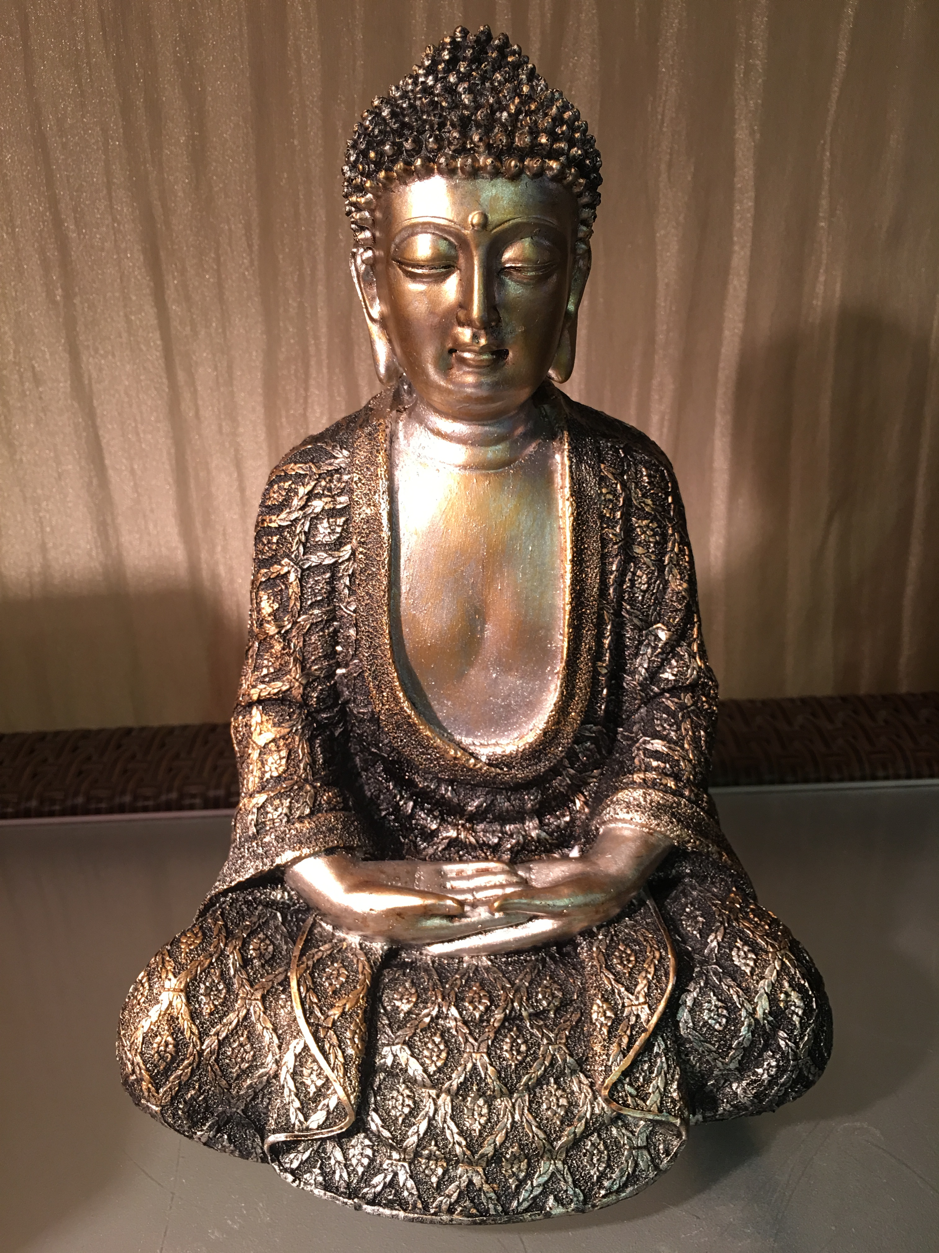 Buddha Meditation Lotus M